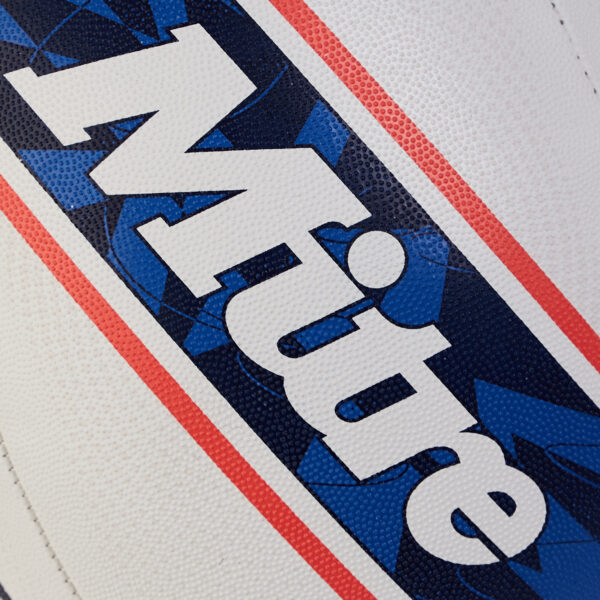 Grid 10 Rugby Ball Deal - Image 4