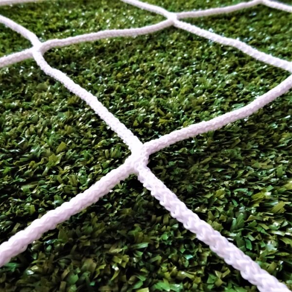 5-a-side - 12ft x 4ft - White 4mm Heavy Duty Goal Net - Image 2